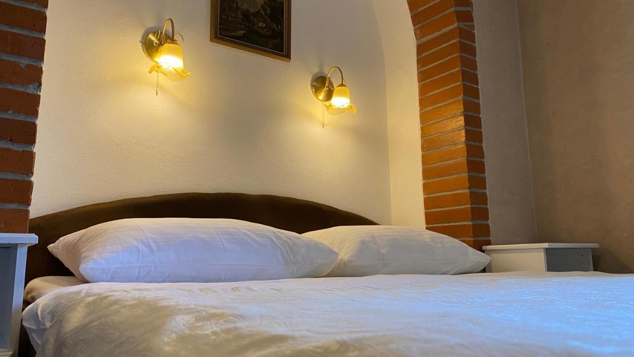Penzion Pri Kastieli Bratislava Eksteriør billede